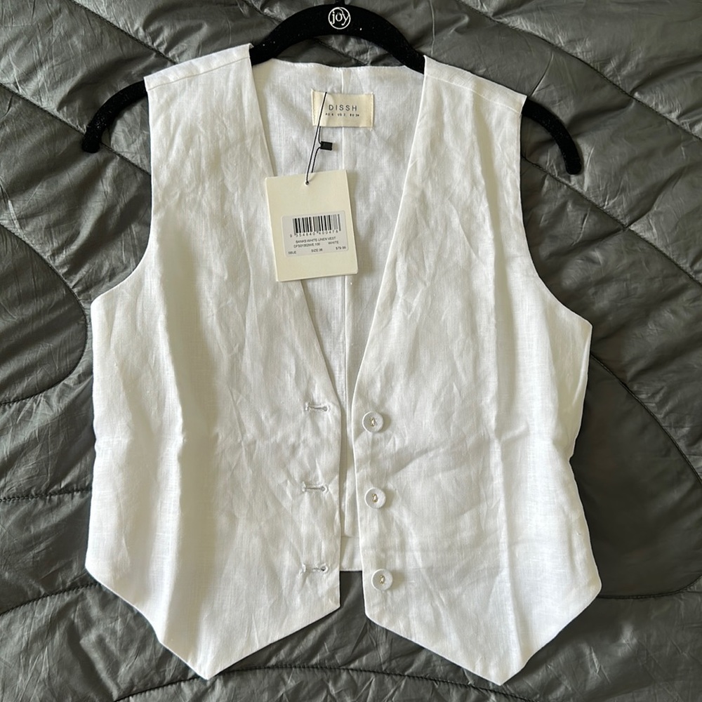 DISSH White Button-Up Vest Top